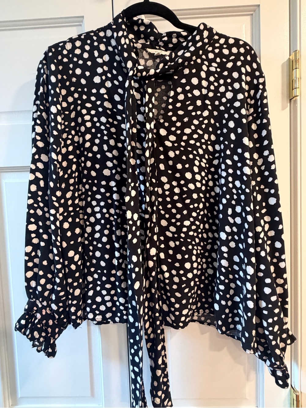 easel Black and White Dot Tie-Neck Blouse